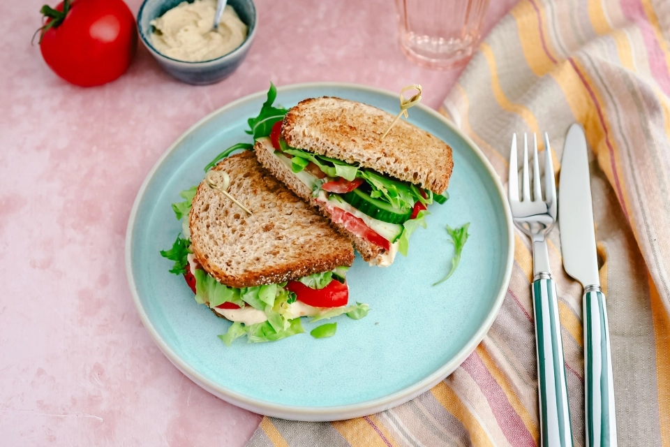 Hummus sandwich with cucumber & tomato