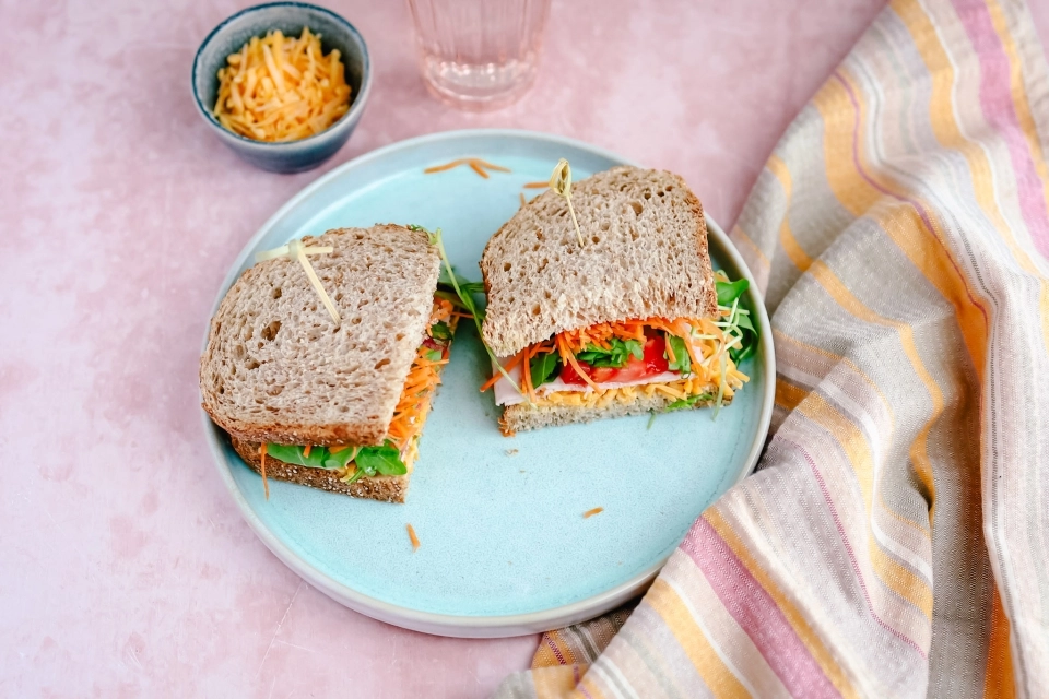 Turkey & cheese sandwich