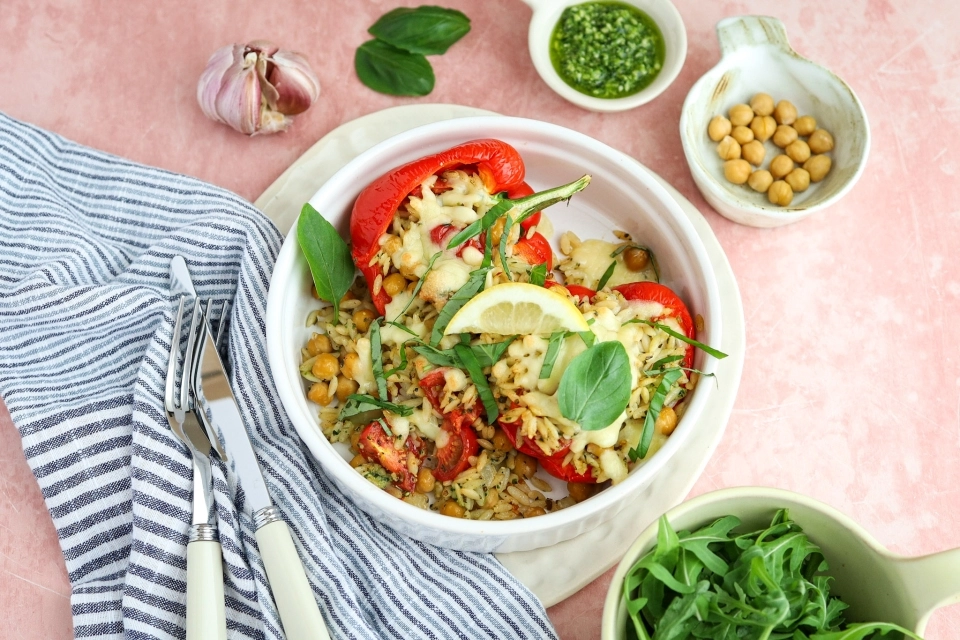 Stuffed bell pepper with Italian orzo bake