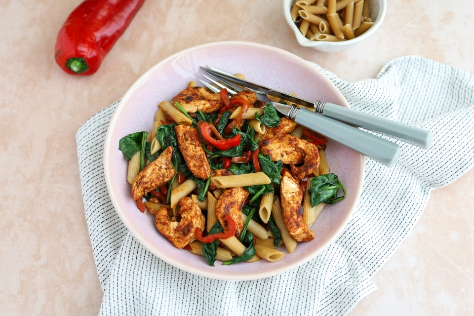 Chicken & spinach penne