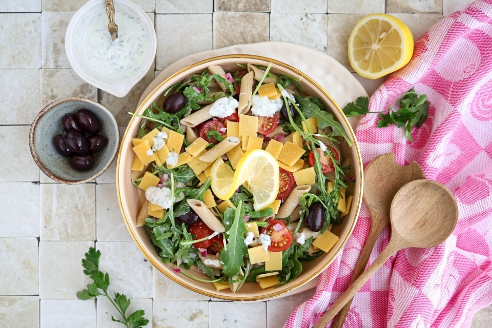 Pasta salad with tomatoes & Parmesan