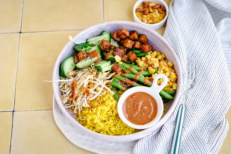 Gado gado with yellow rice & tempeh