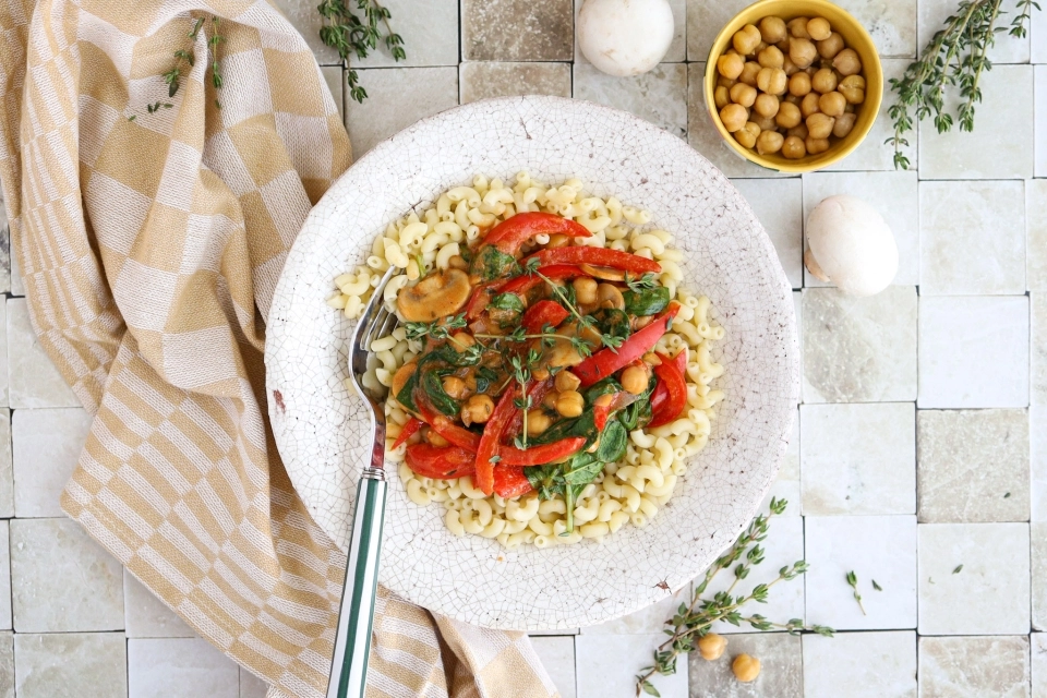 Chickpea & mushroom stroganoff