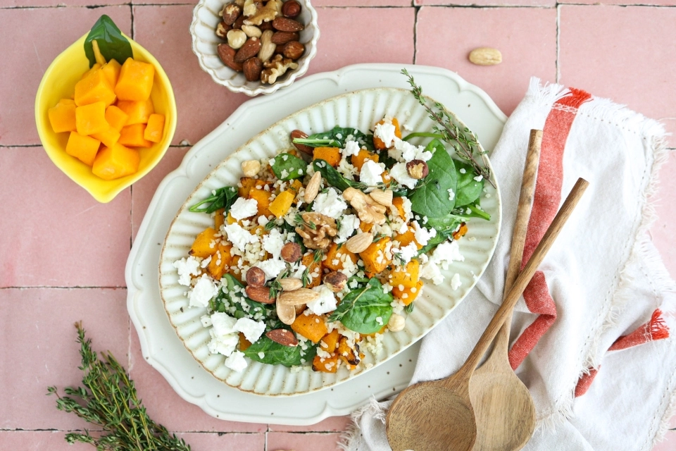 Roasted pumpkin with bulgur, spinach & feta